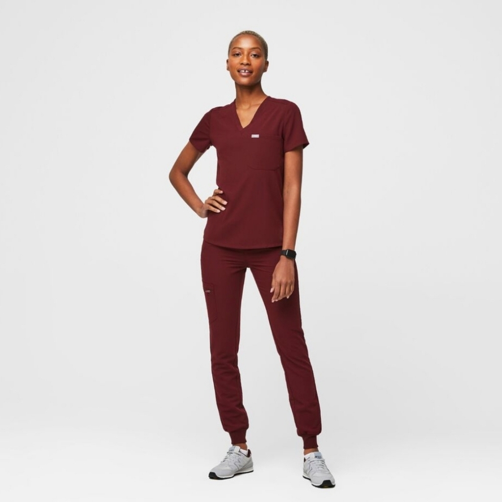Figs Jogger Scrub Set